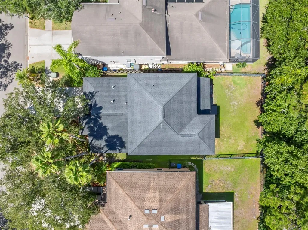 9915 Hartwell Bridge Circle Tampa FL 33626