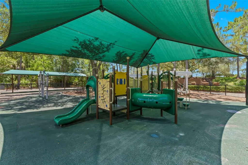 9915 Hartwell Bridge Circle Tampa FL 33626