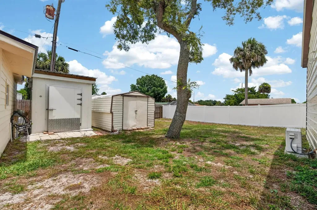 1803 Evergreen Drive Edgewater FL 32132