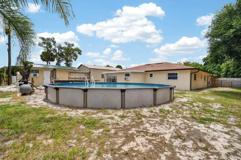 1803 Evergreen Drive Edgewater FL 32132