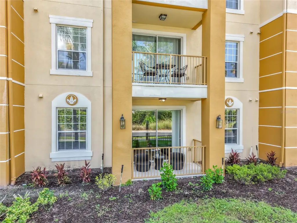 4814 Cayview Avenue Orlando FL 32819