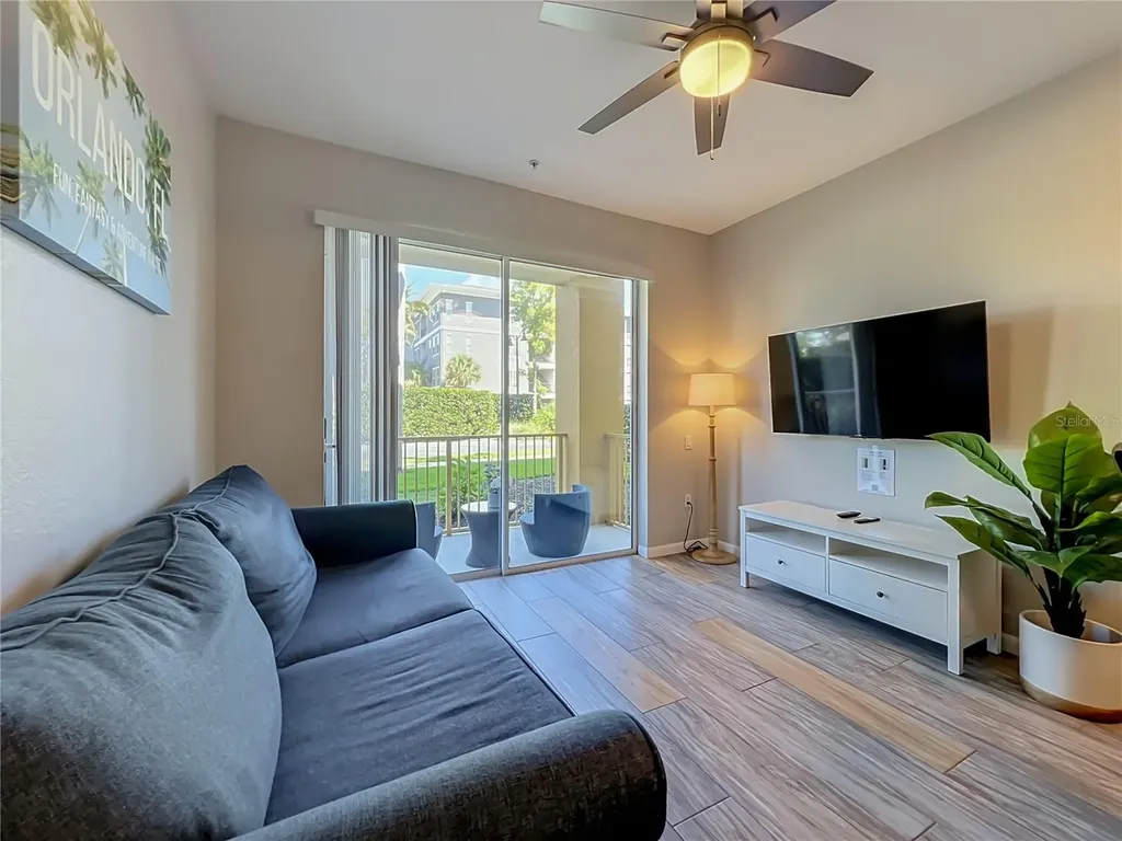 4814 Cayview Avenue Orlando FL 32819
