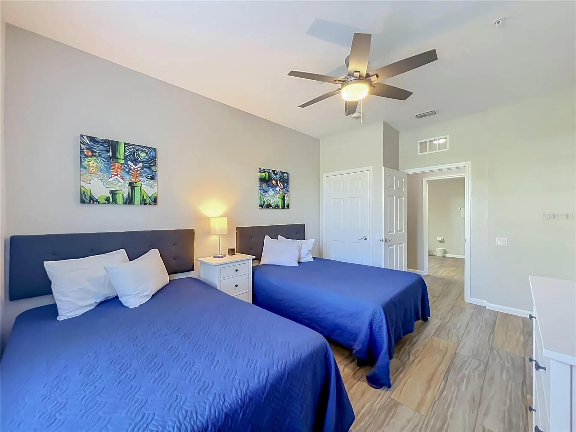 4814 Cayview Avenue Orlando FL 32819