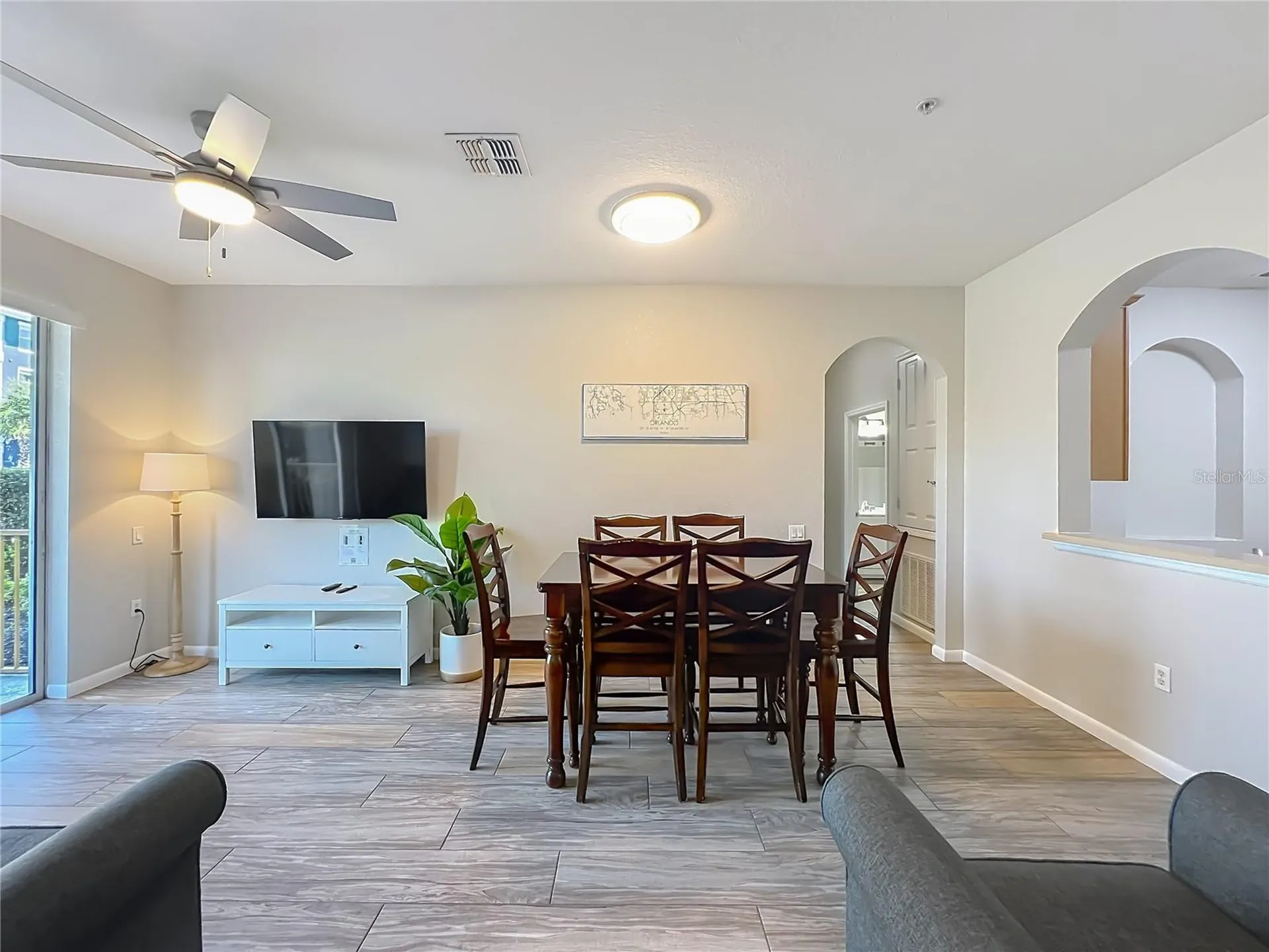 4814 Cayview Avenue Orlando FL 32819