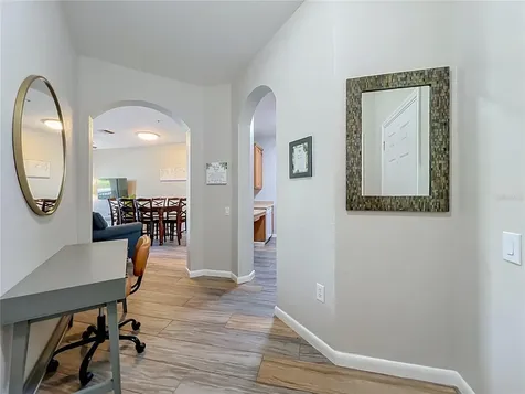 4814 Cayview Avenue Orlando FL 32819