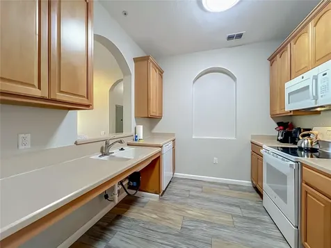 4814 Cayview Avenue Orlando FL 32819