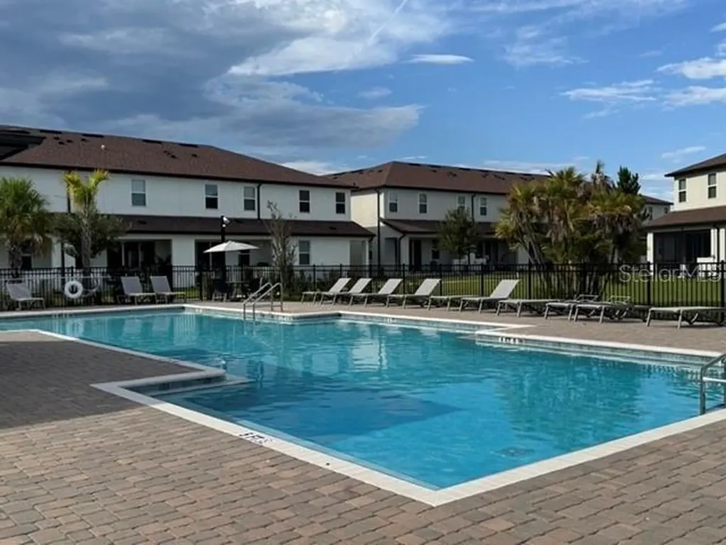4387 Creek Cove Lane Kissimmee FL 34744