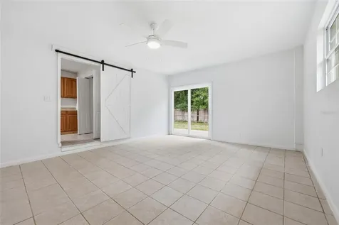 18868 NW 250th Street High Springs FL 32643