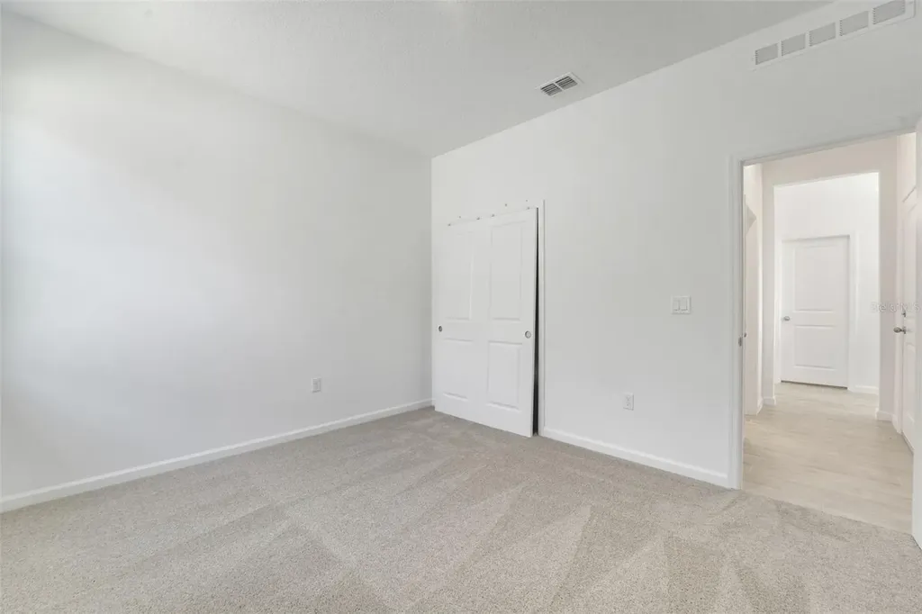 883 Shumard Way Lady Lake FL 32159