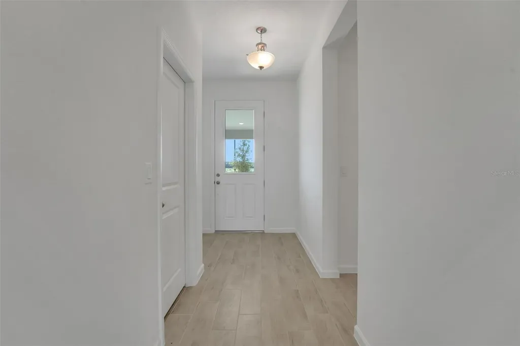 883 Shumard Way Lady Lake FL 32159