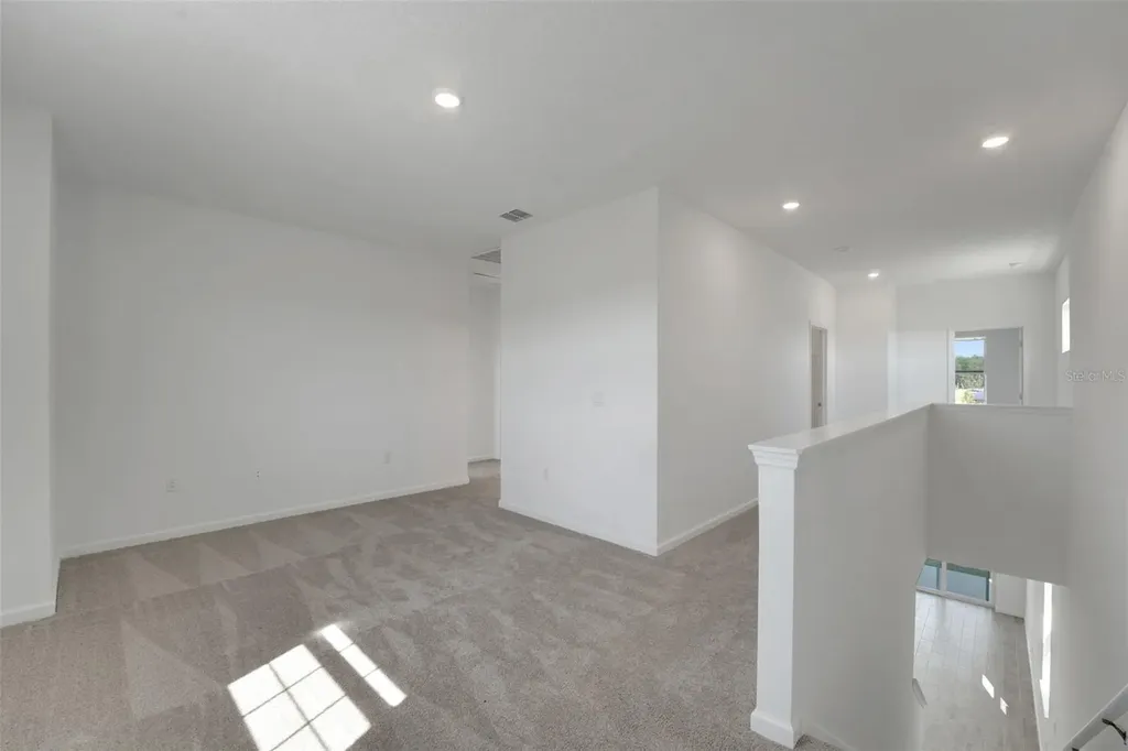 883 Shumard Way Lady Lake FL 32159