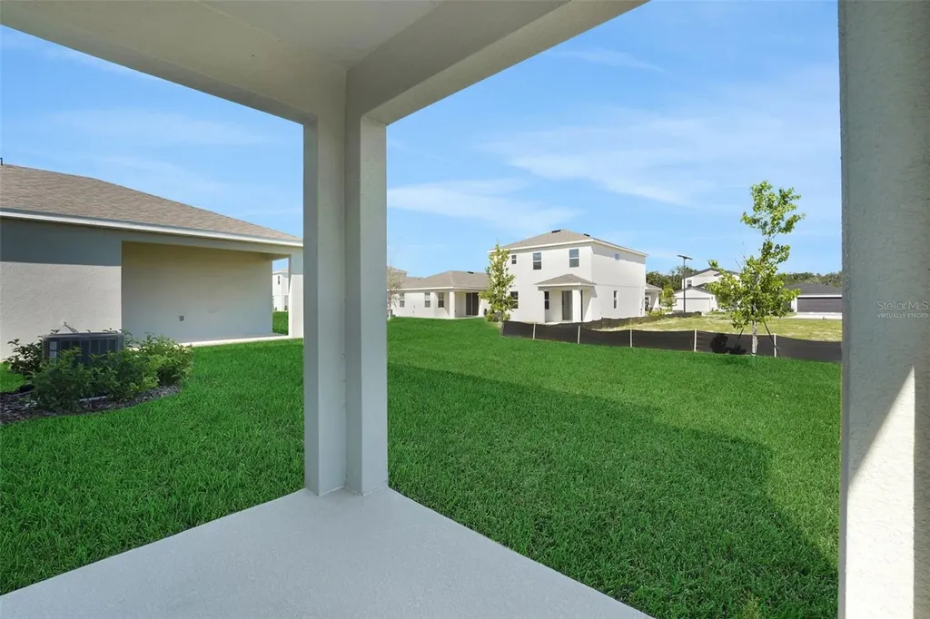 883 Shumard Way Lady Lake FL 32159