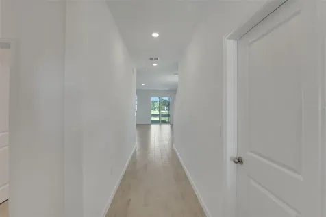 883 Shumard Way Lady Lake FL 32159