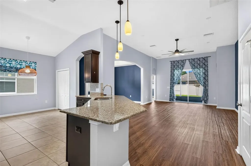12005 Rambling Stream Drive Riverview FL 33569