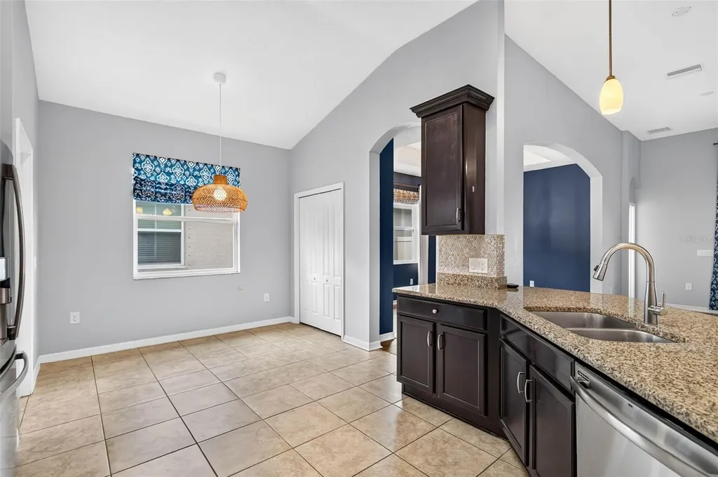 12005 Rambling Stream Drive Riverview FL 33569