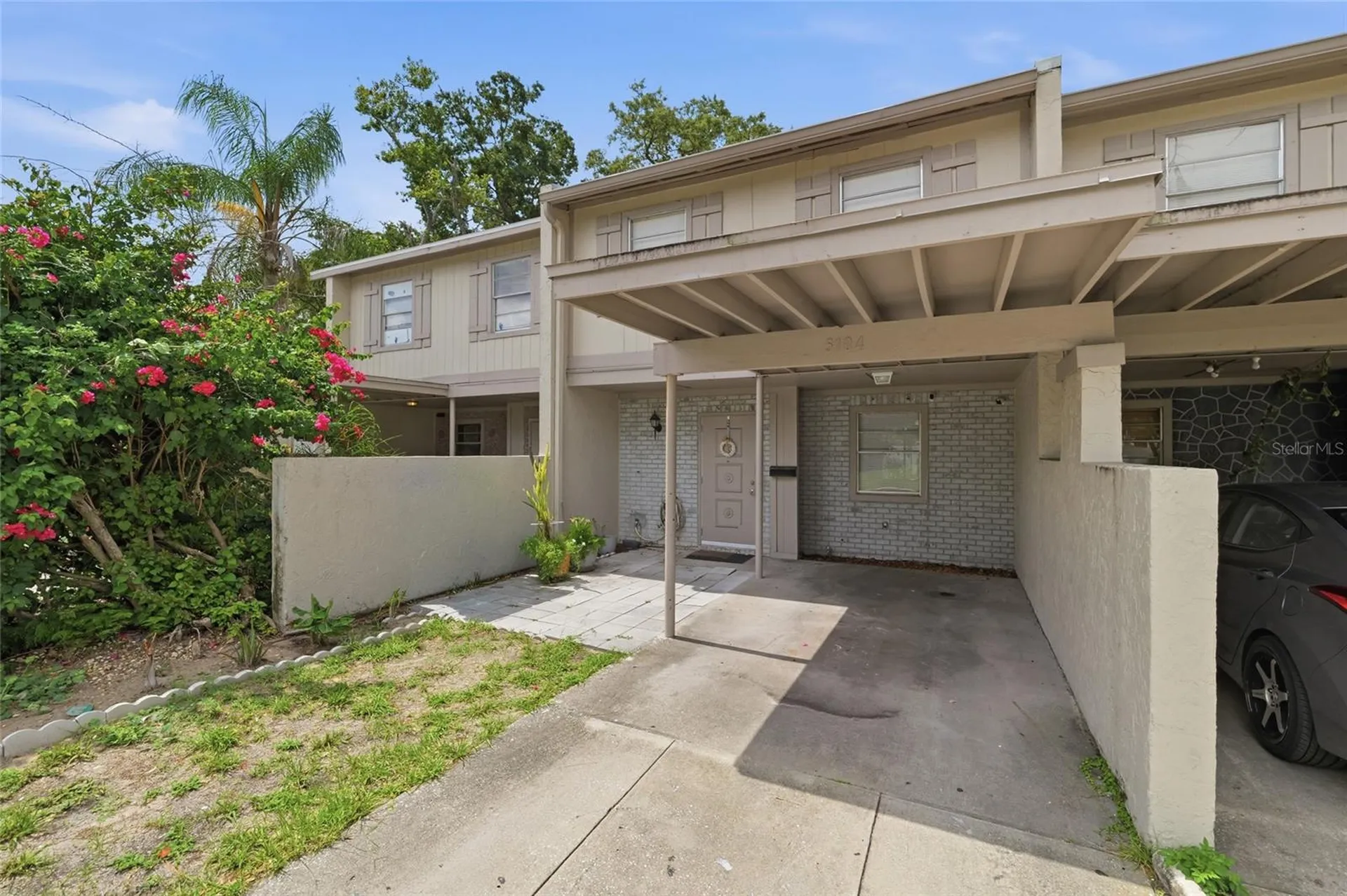5104 Tennis Court Circle Tampa FL 33617