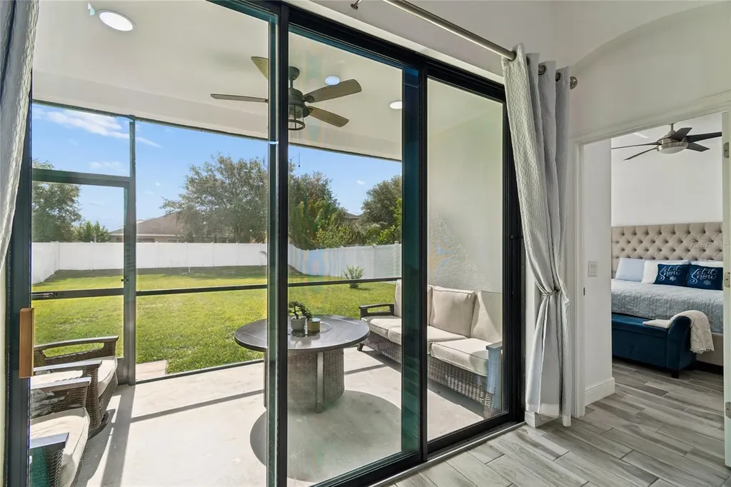 943 Old Windsor Way Spring Hill FL 34609