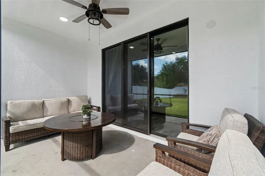 943 Old Windsor Way Spring Hill FL 34609