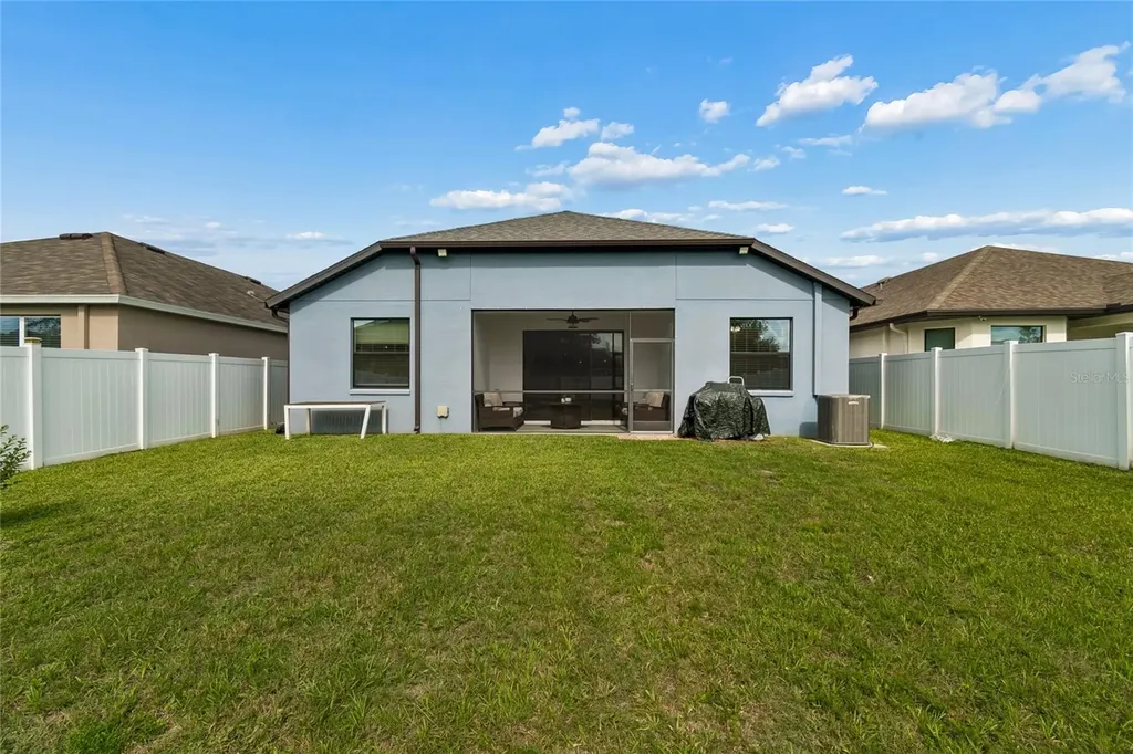 943 Old Windsor Way Spring Hill FL 34609