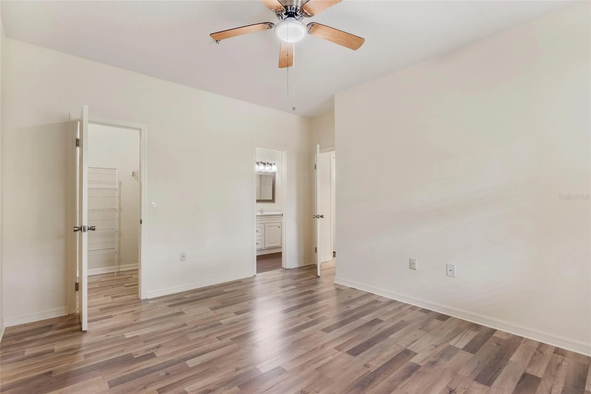 2558 Robert Trent Jones Drive Orlando FL 32835