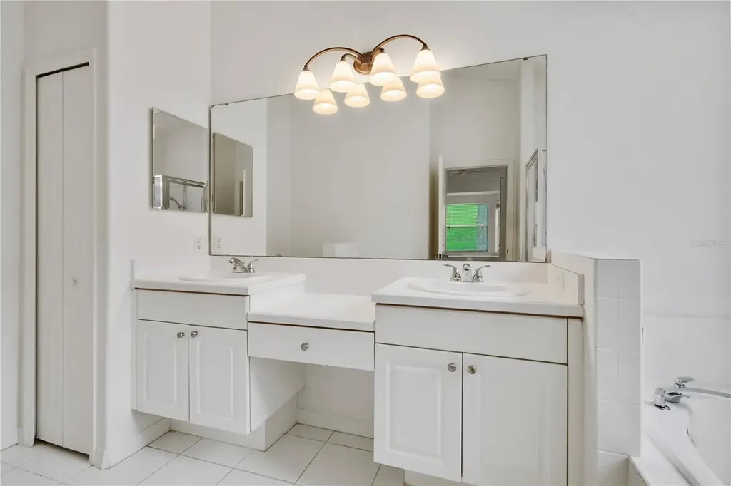 2371 Caledonian Street Clermont FL 34711