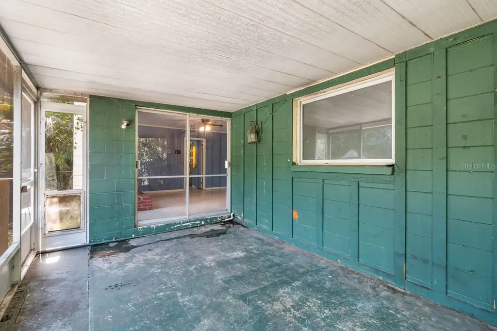 201 Mason Street Brandon FL 33511