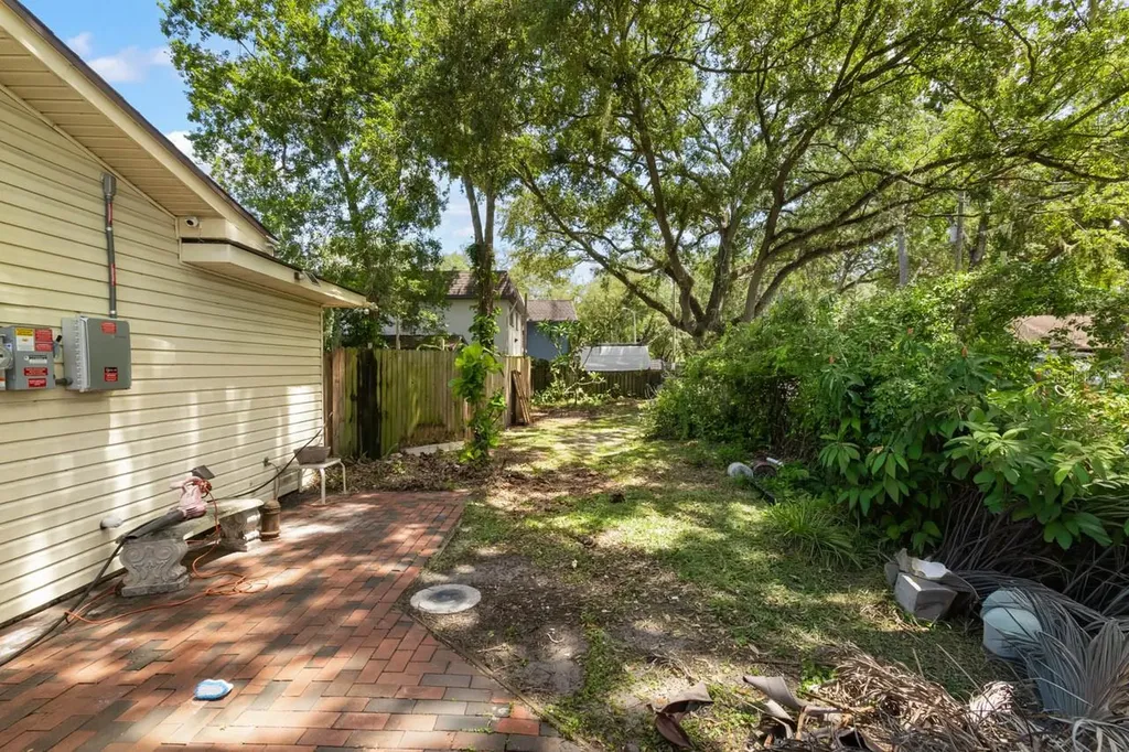 201 Mason Street Brandon FL 33511