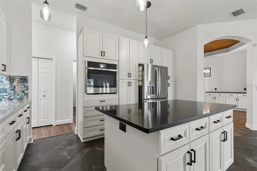 3820 Misty Landing Drive Valrico FL 33594