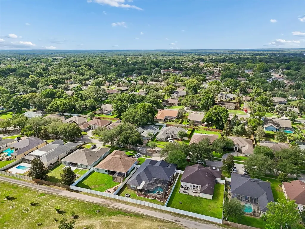 3820 Misty Landing Drive Valrico FL 33594