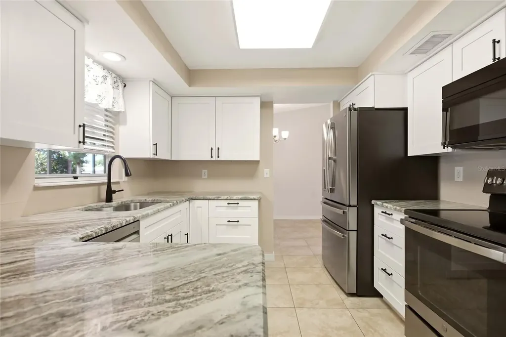 6807 36th Ave Dr W Bradenton FL 34209