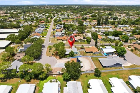 6807 36th Ave Dr W Bradenton FL 34209