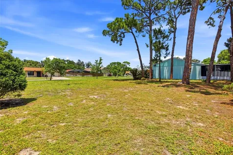 6807 36th Ave Dr W Bradenton FL 34209