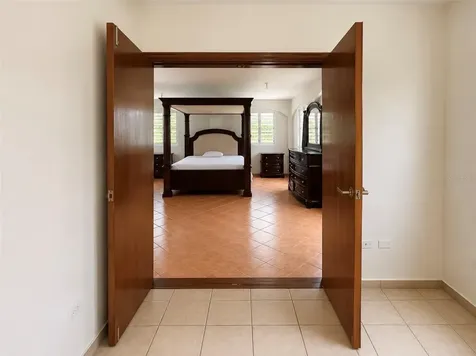 Urb. Morovis Del Norte #614 Calle Uruguay Morovis PR 00687