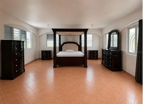 Urb. Morovis Del Norte #614 Calle Uruguay Morovis PR 00687