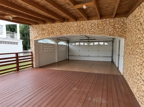 Urb. Morovis Del Norte #614 Calle Uruguay Morovis PR 00687