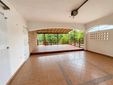 Urb. Morovis Del Norte #614 Calle Uruguay Morovis PR 00687