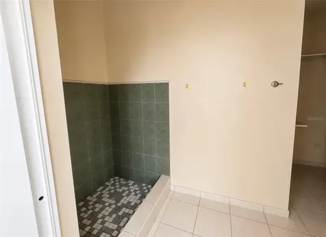 Urb. Morovis Del Norte #614 Calle Uruguay Morovis PR 00687