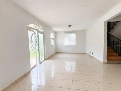 Urb. Morovis Del Norte #614 Calle Uruguay Morovis PR 00687