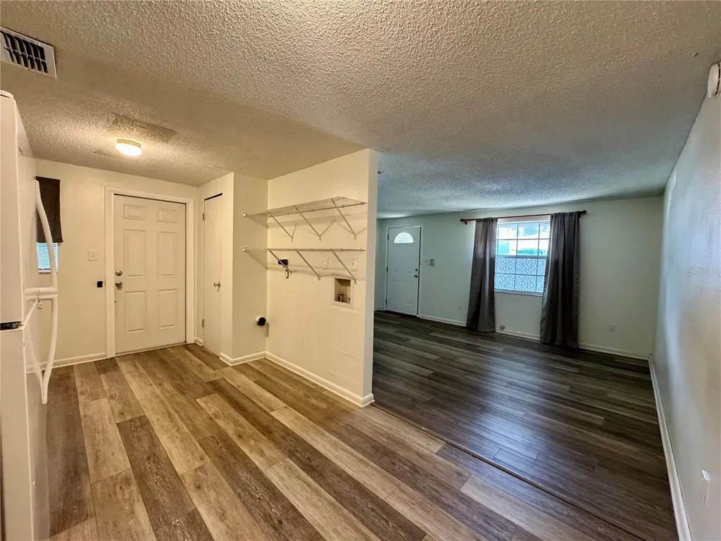 1004 Melrose Street Seffner FL 33584