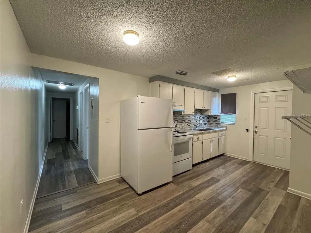 1004 Melrose Street Seffner FL 33584