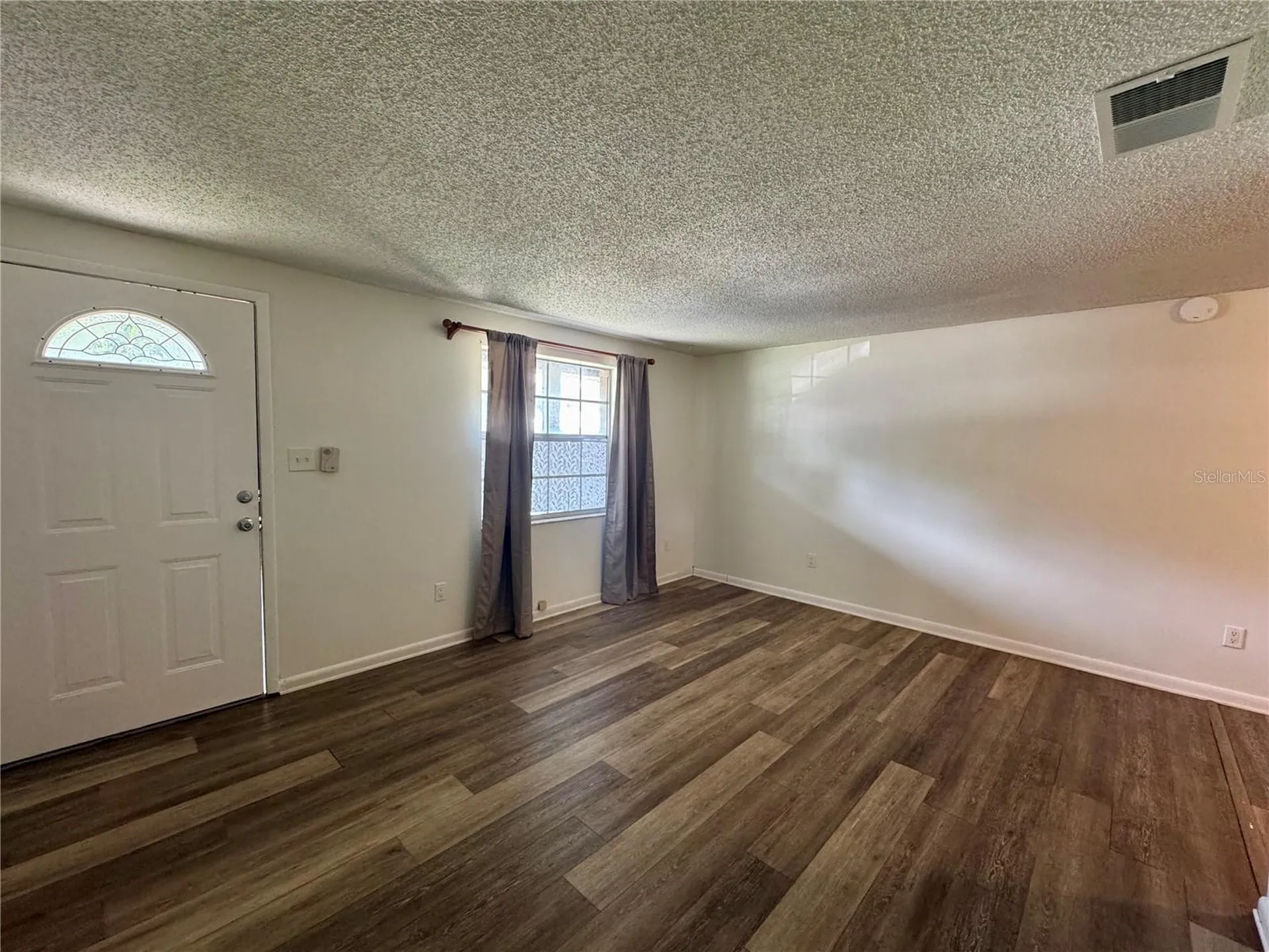 1004 Melrose Street Seffner FL 33584