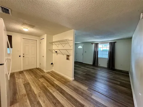 1004 Melrose Street Seffner FL 33584