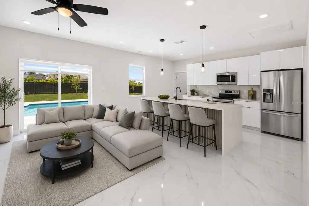 29 Diplomat Parkway E Cape Coral FL 33909