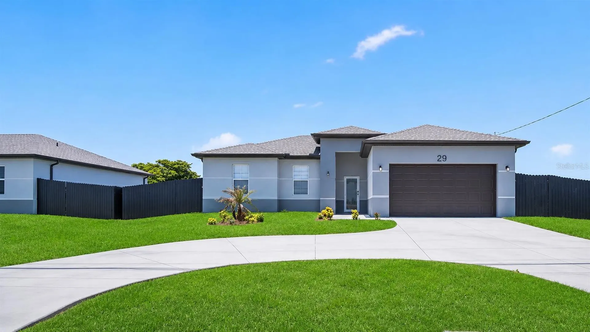 29 Diplomat Parkway E Cape Coral FL 33909