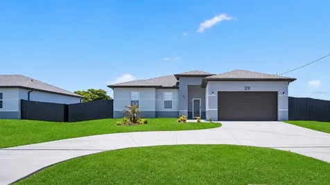 29 Diplomat Parkway E Cape Coral FL 33909
