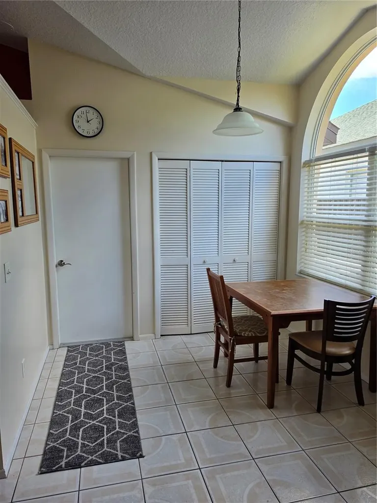 10041 River Glen Court Orlando FL 32825