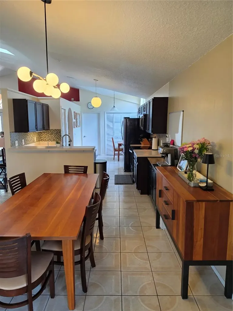 10041 River Glen Court Orlando FL 32825