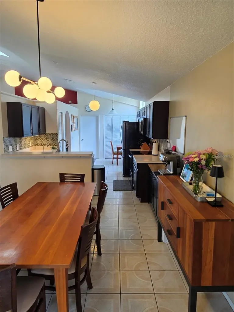 10041 River Glen Court Orlando FL 32825