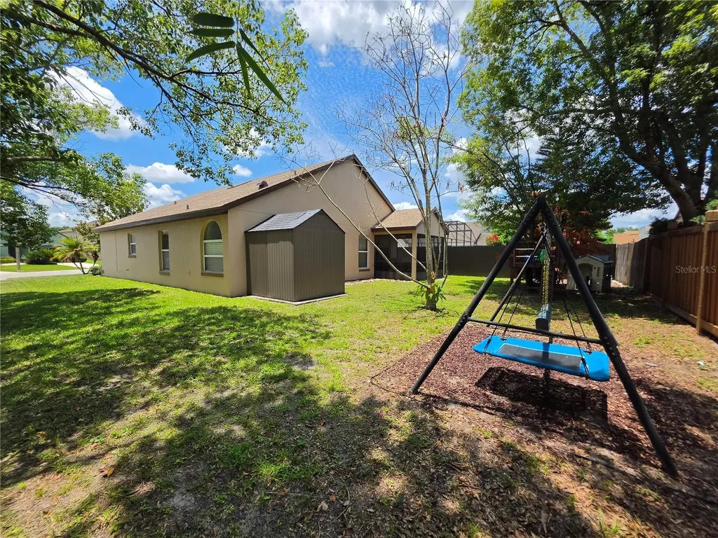 10041 River Glen Court Orlando FL 32825