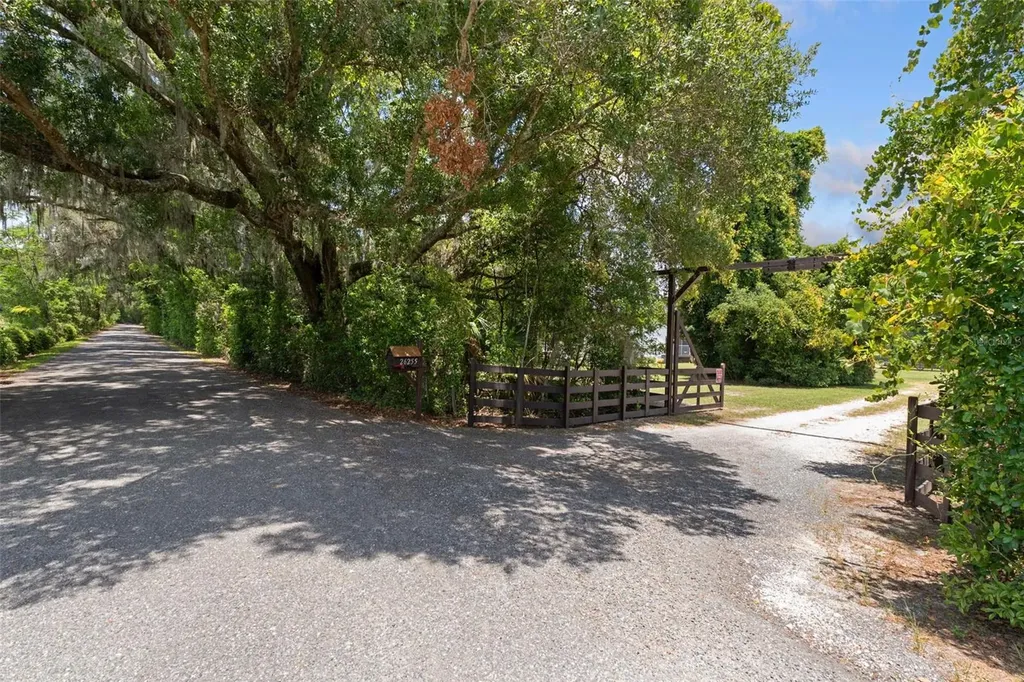 26255 Lambeth Road Brooksville FL 34601